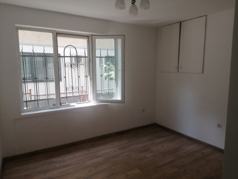 В аренду  Офис София , Банишора , 36 кв.м | 73849876