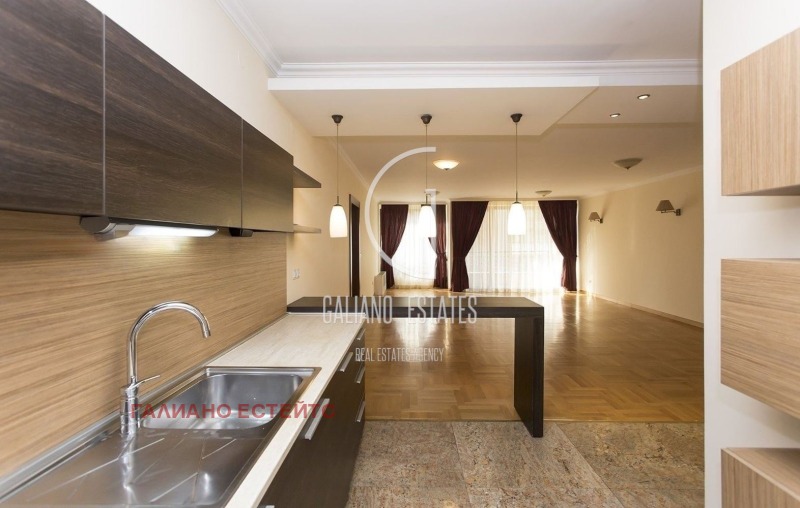 Дава под наем 4-СТАЕН, гр. София, Изток