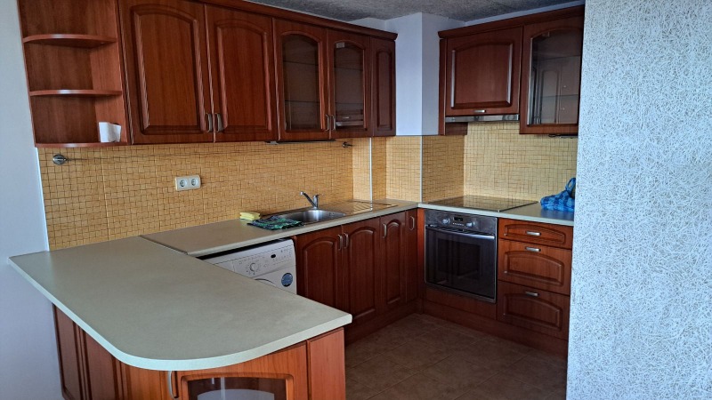 Под наем 3-СТАЕН, град Пловдив, Център • 670 € / 1310.41 лв. • 47328847 1