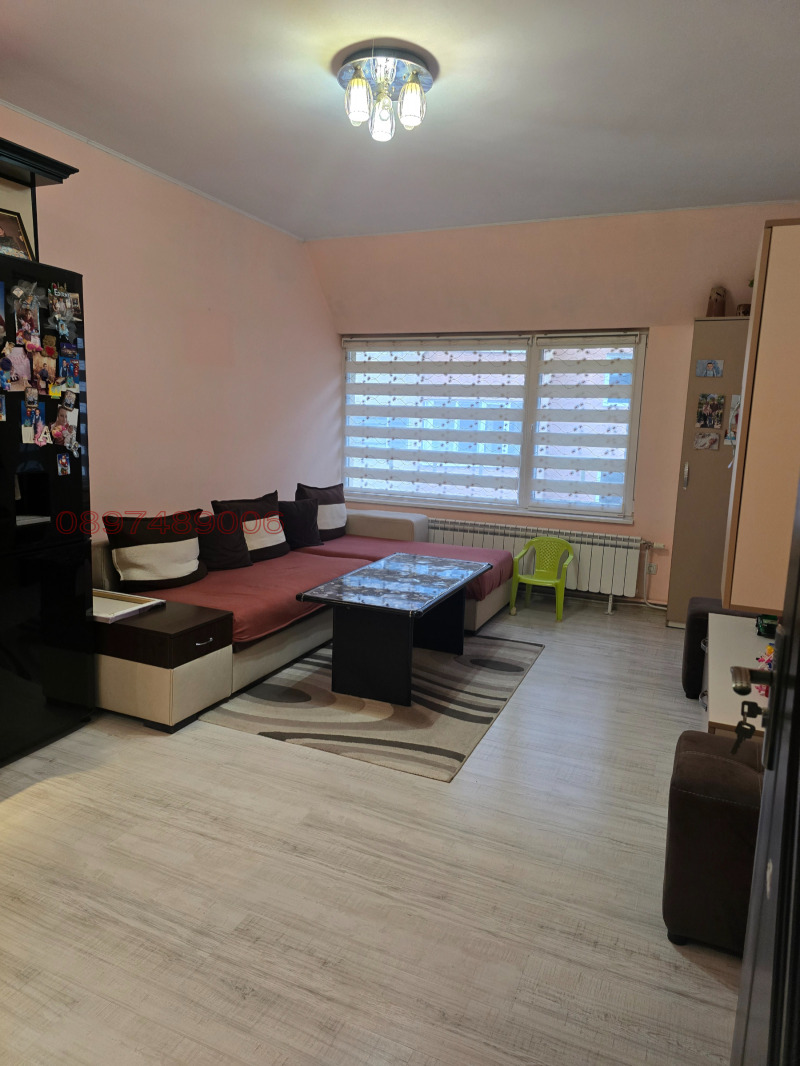 Дава под Наем 2-СТАЕН в град Шумен, Център - 65 кв.м / 400 € » 782.33 лв.