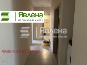 4-стаен град Бургас, Център 3