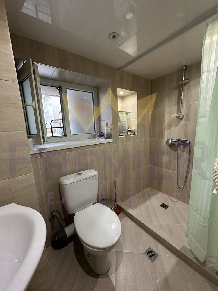 Дава под наем 1-СТАЕН, гр. Варна, Базар Левски, снимка 10 - Апартаменти - 53440596