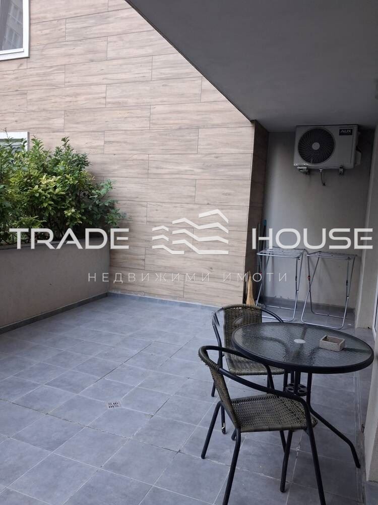 Дава под наем 2-СТАЕН, гр. Пловдив, Тракия