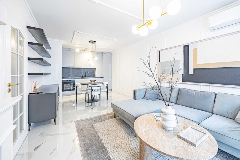 Te huur  2 slaapkamers Sofia , Tsentar , 105 m² | 28140573