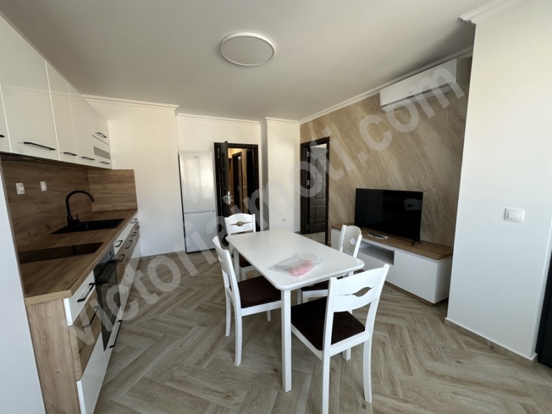 Дава под наем 3-СТАЕН, гр. Велико Търново, Зона Б, снимка 4 - Апартаменти - 53364533