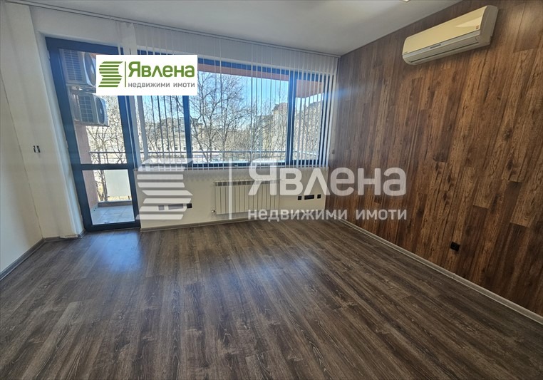 Дава под нем  Офис, град София, Лозенец • 1 100 EUR • ID 68740396 — holmes.bg - [1] 
