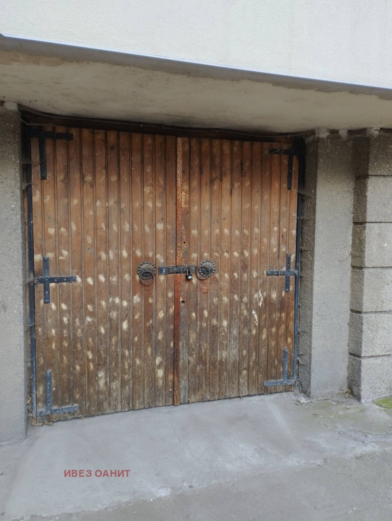 Дава под наем ГАРАЖ, ПАРКОМЯСТО, гр. София, Медицинска академия