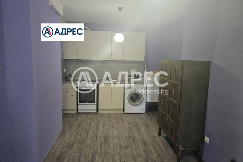 Προς ενοικίαση  1 υπνοδωμάτιο Σοφηια , Ρεδυτα , 80 τ.μ | 44851452