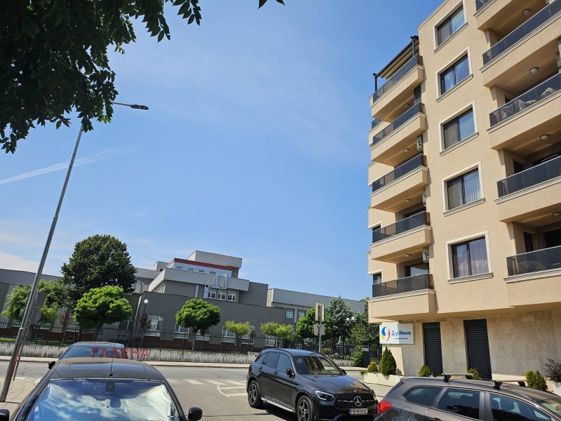 Дава под нем  2-стаен, град Пловдив, Младежки Хълм •  750 € • ID 43042178 — holmes.bg - [1] 