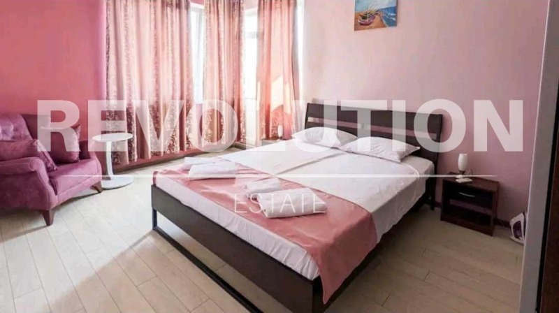 Издаје се  2 спаваће собе Варна , Центар , 120 м2 | 68444804 - слика [4]