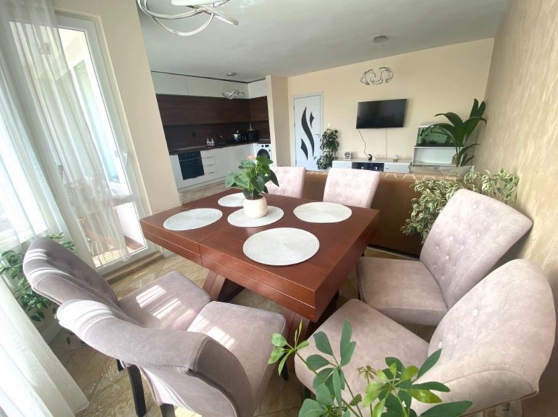 A louer  2 chambres Sofia , Manastirski livadi , 100 m² | 86951143