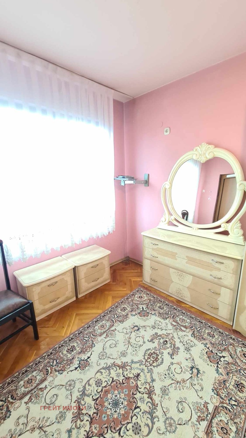 Kiralık  3 yatak odası Stara Zagora , Centar , 90 metrekare | 56143701 - görüntü [12]