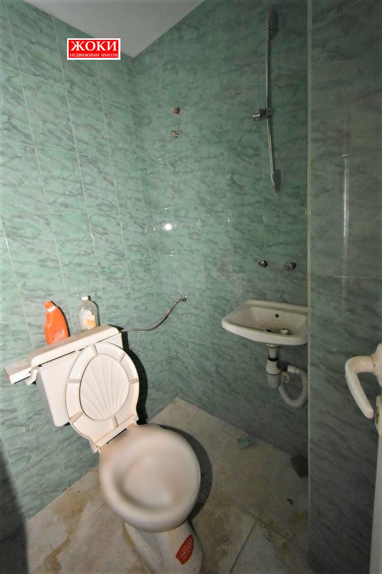 Дава под наем  Склад град Перник , Промишлена зона , 380 кв.м | 48456170 - изображение [8]