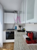 Под наем 3-СТАЕН, град Варна, Гръцка махала • 1100 € / 2151.41 лв. • 27000156 5