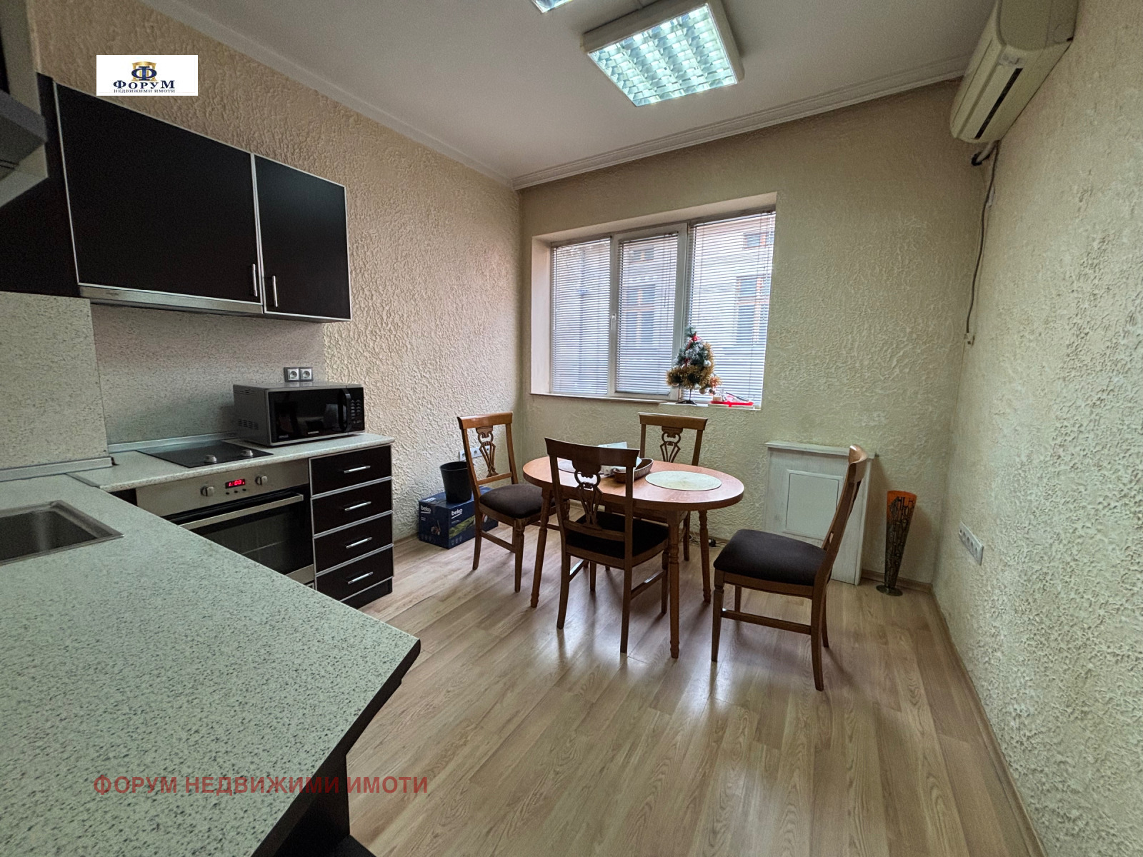 Дава под наем ОФИС, гр. Пловдив, Център