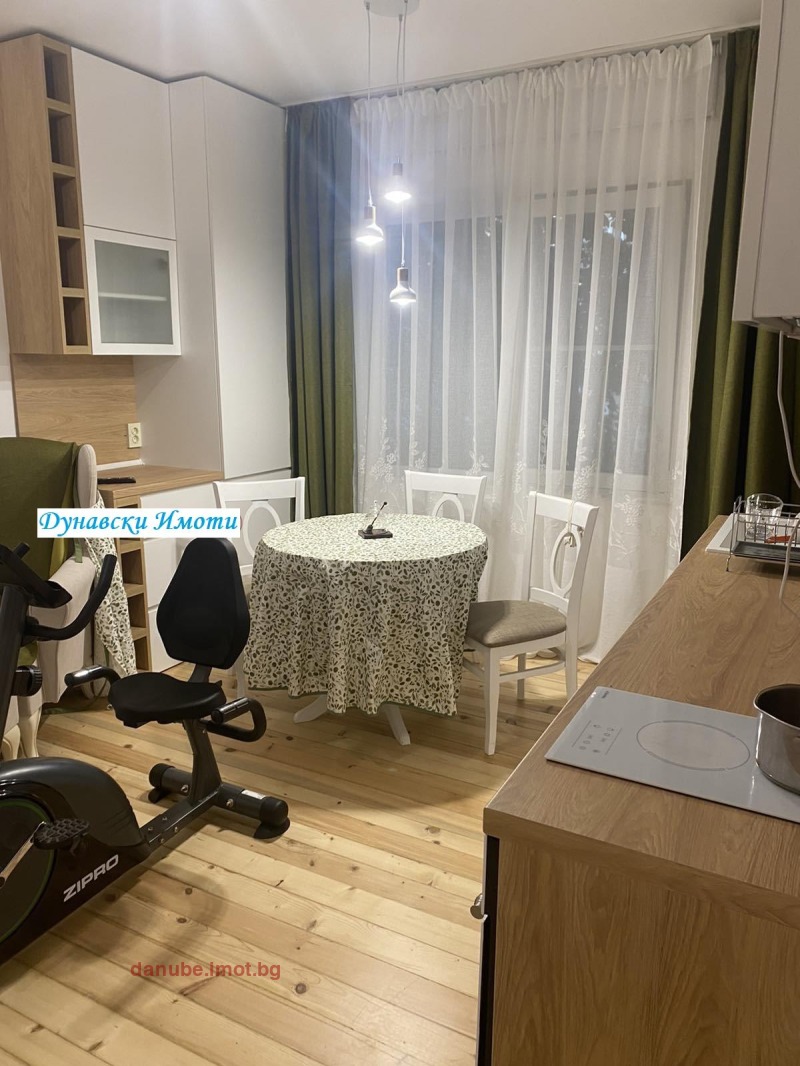 Do wynajęcia  2 sypialnie Ruse , Centar , 70 mkw | 63845056 - obraz [6]
