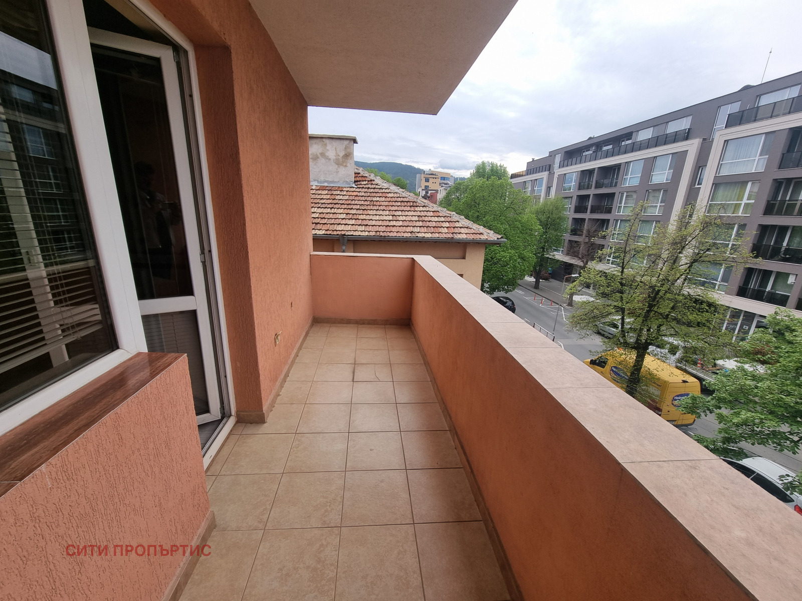 Дава под наем 3-СТАЕН, гр. Благоевград, Широк център, снимка 8 - Апартаменти - 54348668