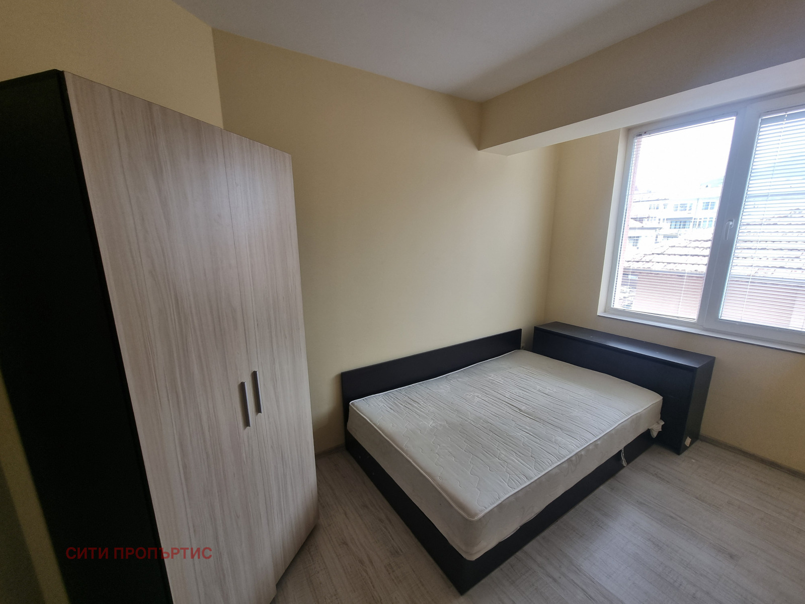 Дава под наем 3-СТАЕН, гр. Благоевград, Широк център, снимка 5 - Апартаменти - 54348668