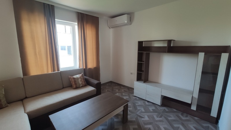Te huur  2 slaapkamers Pazardzjik , Idealen tsentar , 78 m² | 97955475