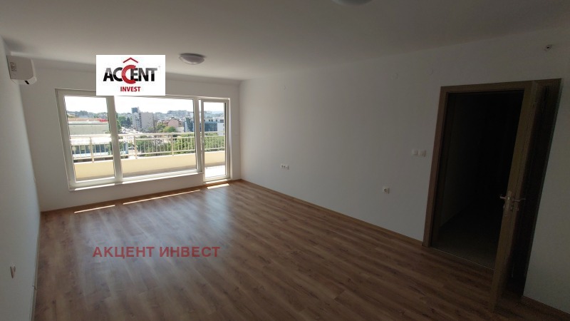 Te huur  Kantoor Varna , Pobeda , 83 m² | 32695911