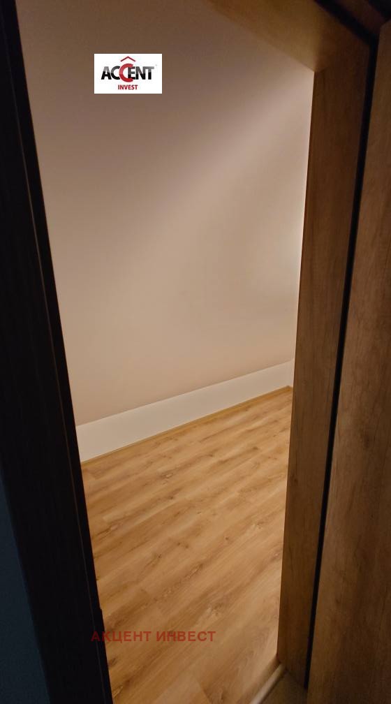Te huur  Kantoor Varna , Pobeda , 83 m² | 32695911 - afbeelding [4]