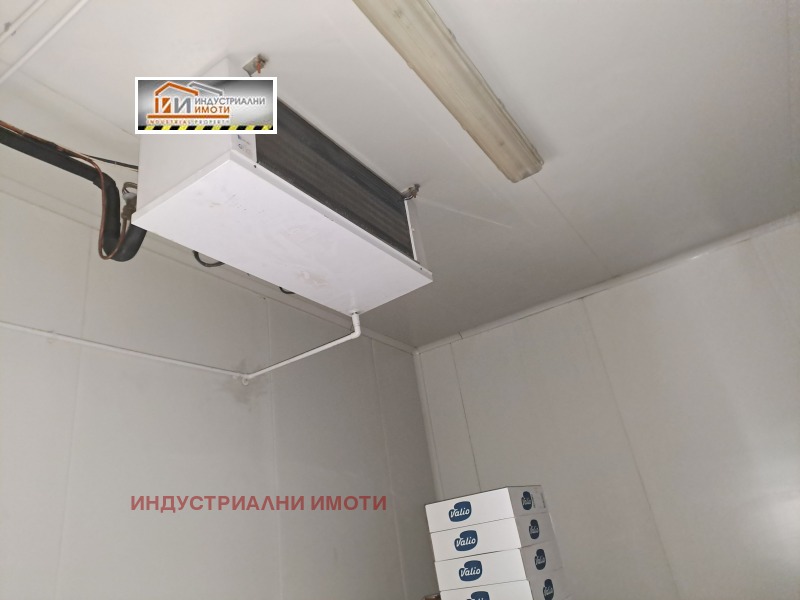 Дава под наем ПРОМ. ПОМЕЩЕНИЕ, гр. Пловдив, Индустриална зона - Север, снимка 9 - Производствени сгради - 52389065