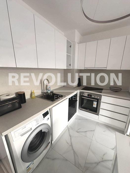 Дава под наем 3-СТАЕН, гр. Варна, Базар Левски, снимка 3 - Апартаменти - 52722827