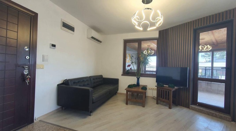 Para alugar  Casinha Sofia , Dragalevci , 205 m² | 94055456 - imagem [3]