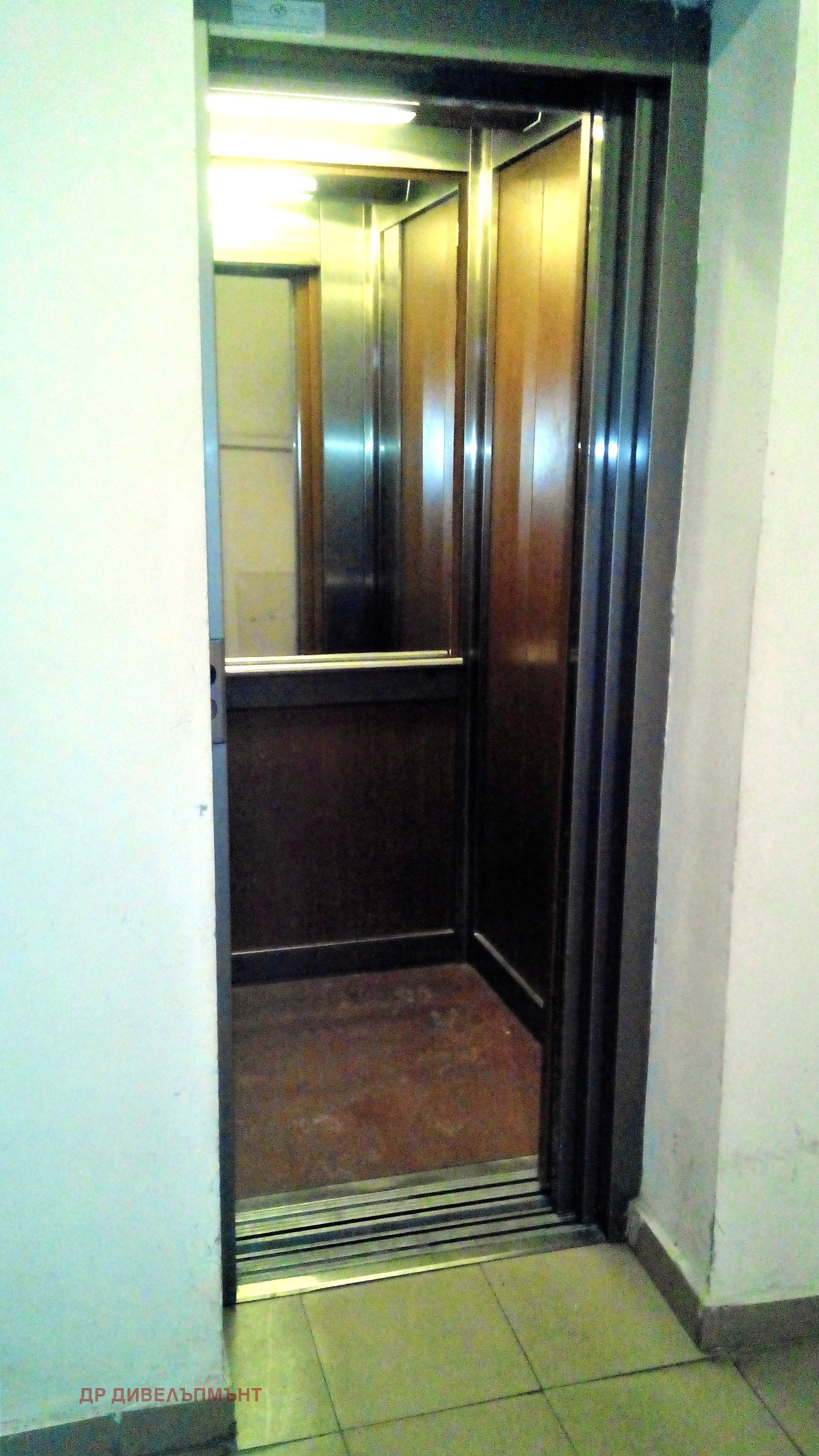 ���� ��� ���� 2-����� | Imot.bg � ����������� 15