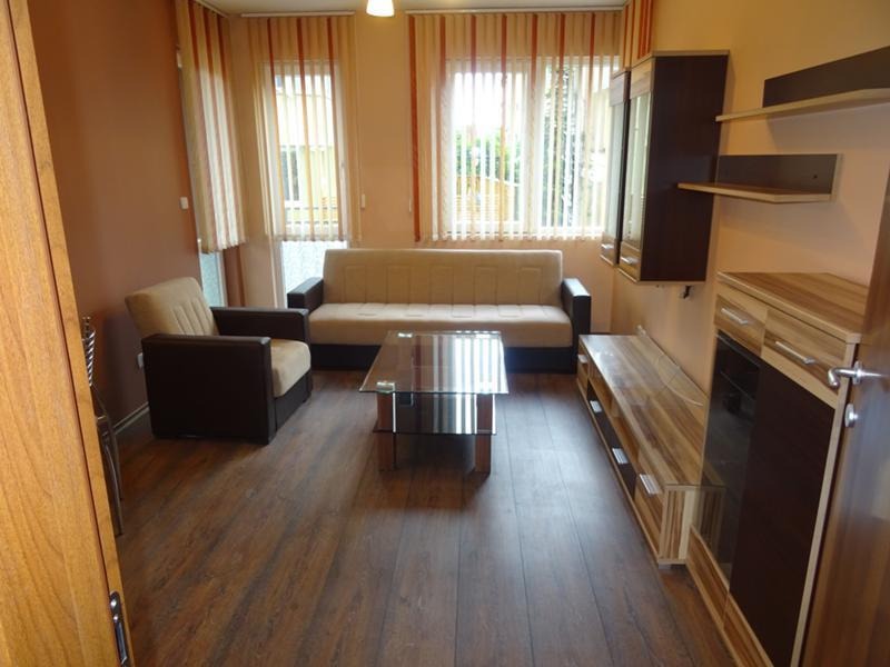 Дава под наем 3-СТАЕН, гр. София, Редута