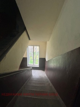 1 quarto Tvardi livadi, Pernik 11