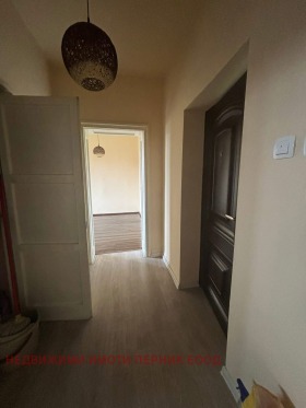 1 quarto Tvardi livadi, Pernik 3