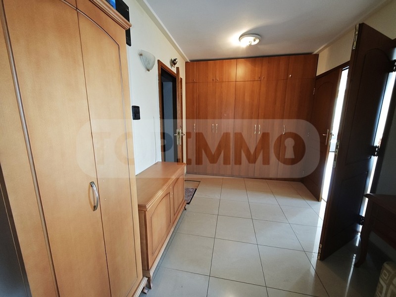 Дава под наем  3-стаен град Варна , Център , 75 кв.м | 56402067 - изображение [9]