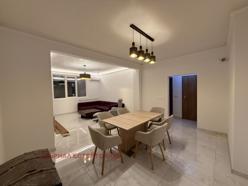 Дава под наем 3-СТАЕН, гр. София, Център, снимка 3 - Апартаменти - 52651010