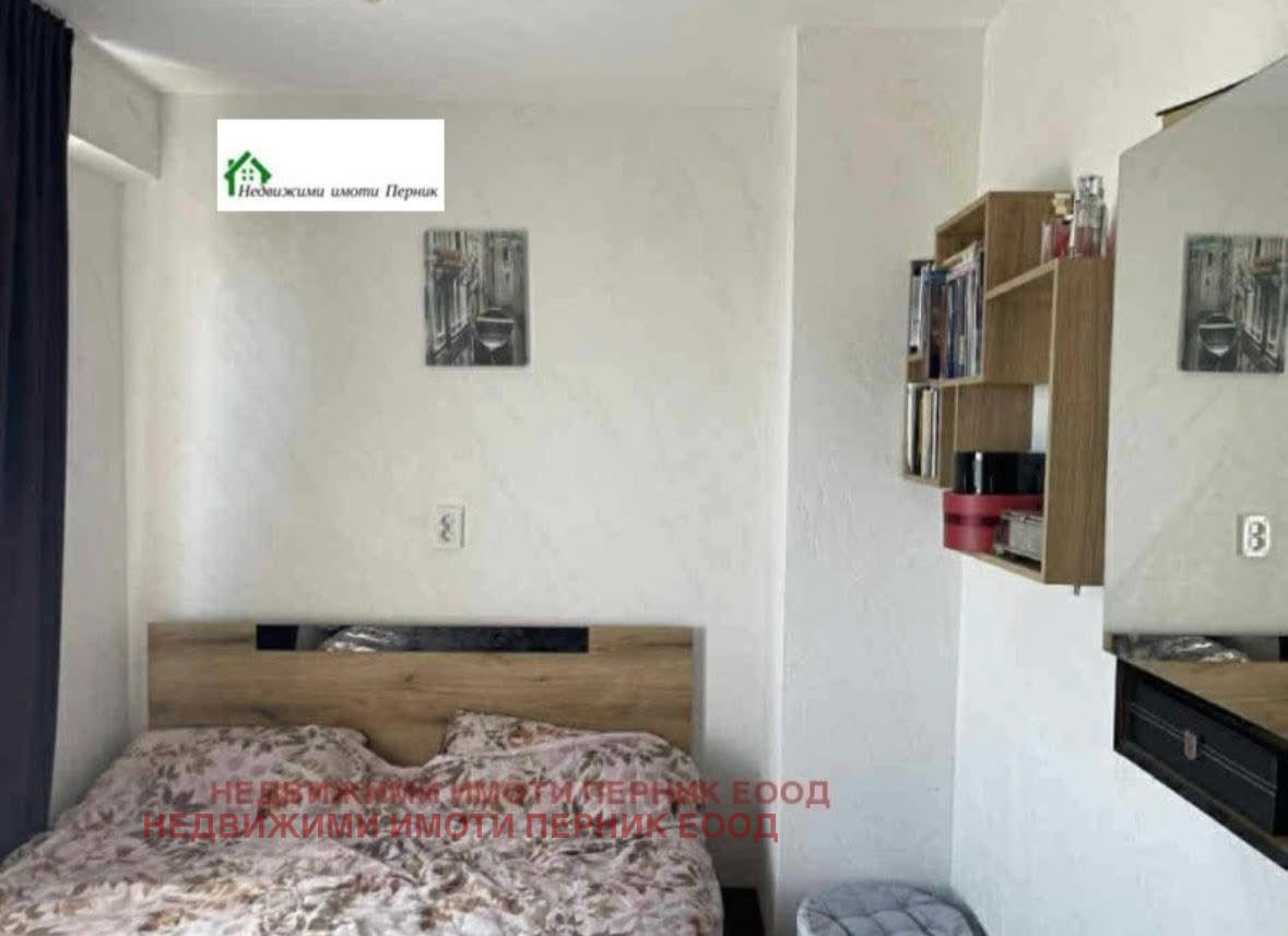 Дава под наем 3-СТАЕН, гр. Радомир, област Перник, снимка 4 - Апартаменти - 54336949