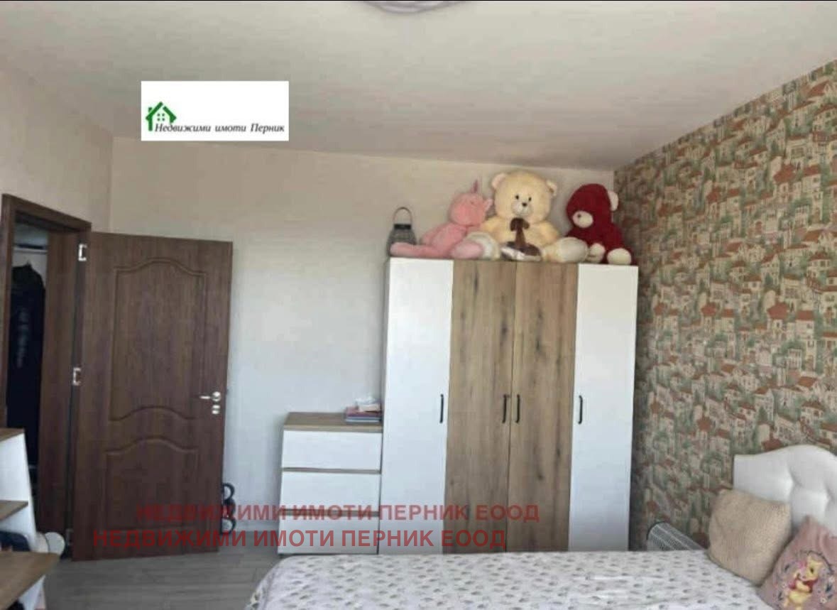 Дава под наем 3-СТАЕН, гр. Радомир, област Перник, снимка 8 - Апартаменти - 54336949