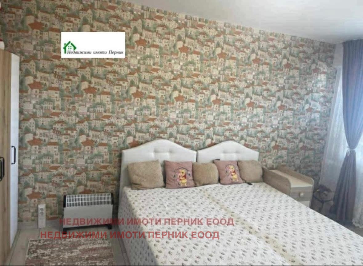 Дава под наем 3-СТАЕН, гр. Радомир, област Перник, снимка 2 - Апартаменти - 54336949