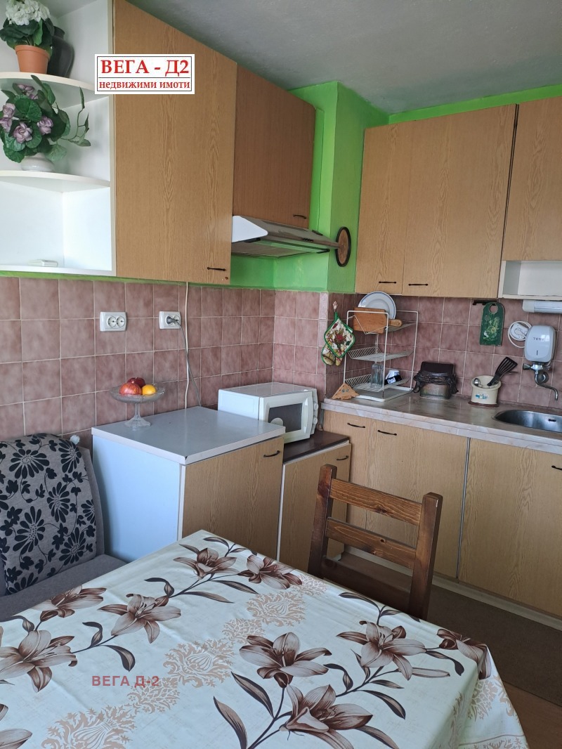 Zu vermieten  2 Schlafzimmer Ruse , Tscharodejka - Jug , 90 qm | 72270325 - Bild [12]