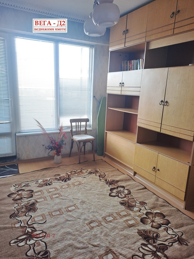 Zu vermieten  2 Schlafzimmer Ruse , Tscharodejka - Jug , 90 qm | 72270325 - Bild [3]