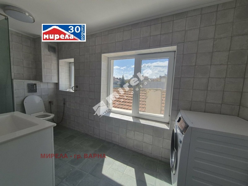 Дава под наем 4-СТАЕН, гр. Варна, Център, снимка 13 - Апартаменти - 53350665