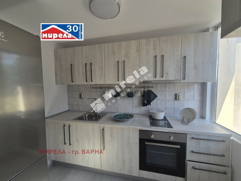 Дава под наем 4-СТАЕН, гр. Варна, Център, снимка 2 - Апартаменти - 53350665