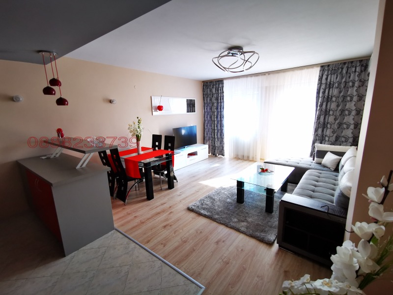 Te huur  Maisonnette Sofia , Dianabad , 201 m² | 29665755 - afbeelding [2]