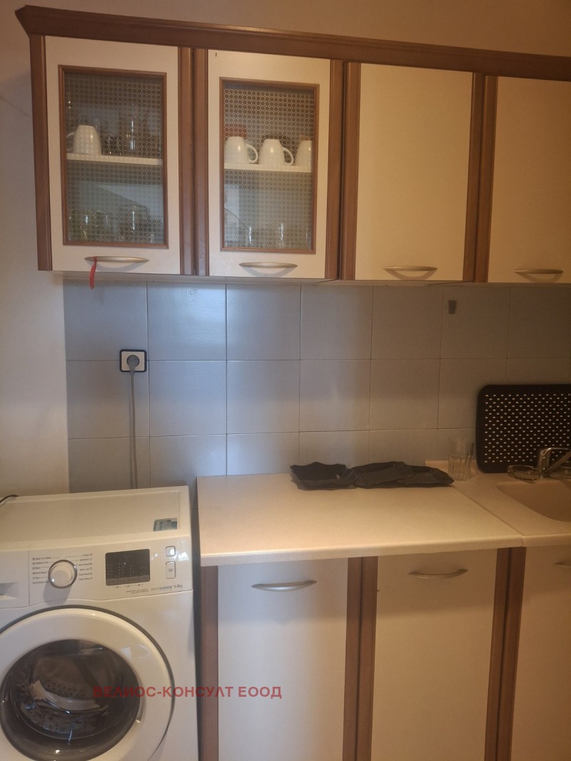 Дава под наем  2-стаен град София , Гоце Делчев , 70 кв.м | 65534430 - изображение [4]
