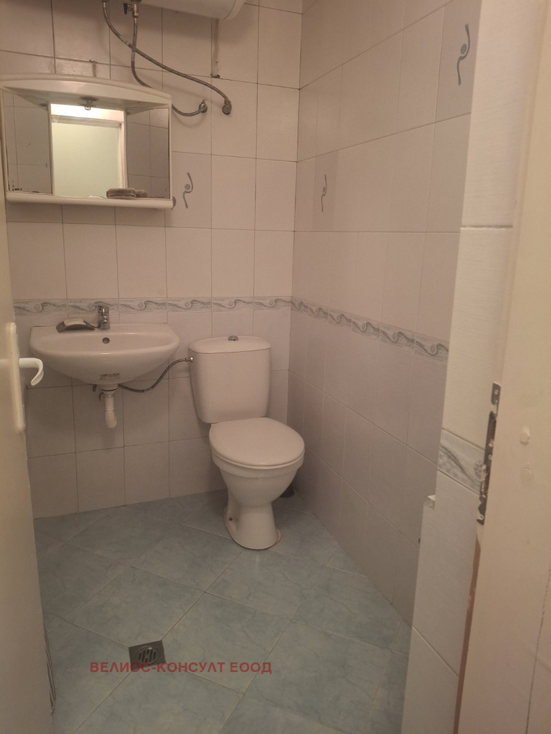 Дава под наем  2-стаен град София , Гоце Делчев , 70 кв.м | 65534430 - изображение [6]