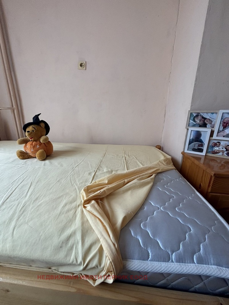 K pronájmu  1 ložnice Pernik , Centar , 50 m2 | 92816408 - obraz [13]