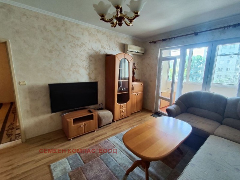 De inchiriat  1 dormitor Plovdiv , Vâstaniciesci , 55 mp | 59006845