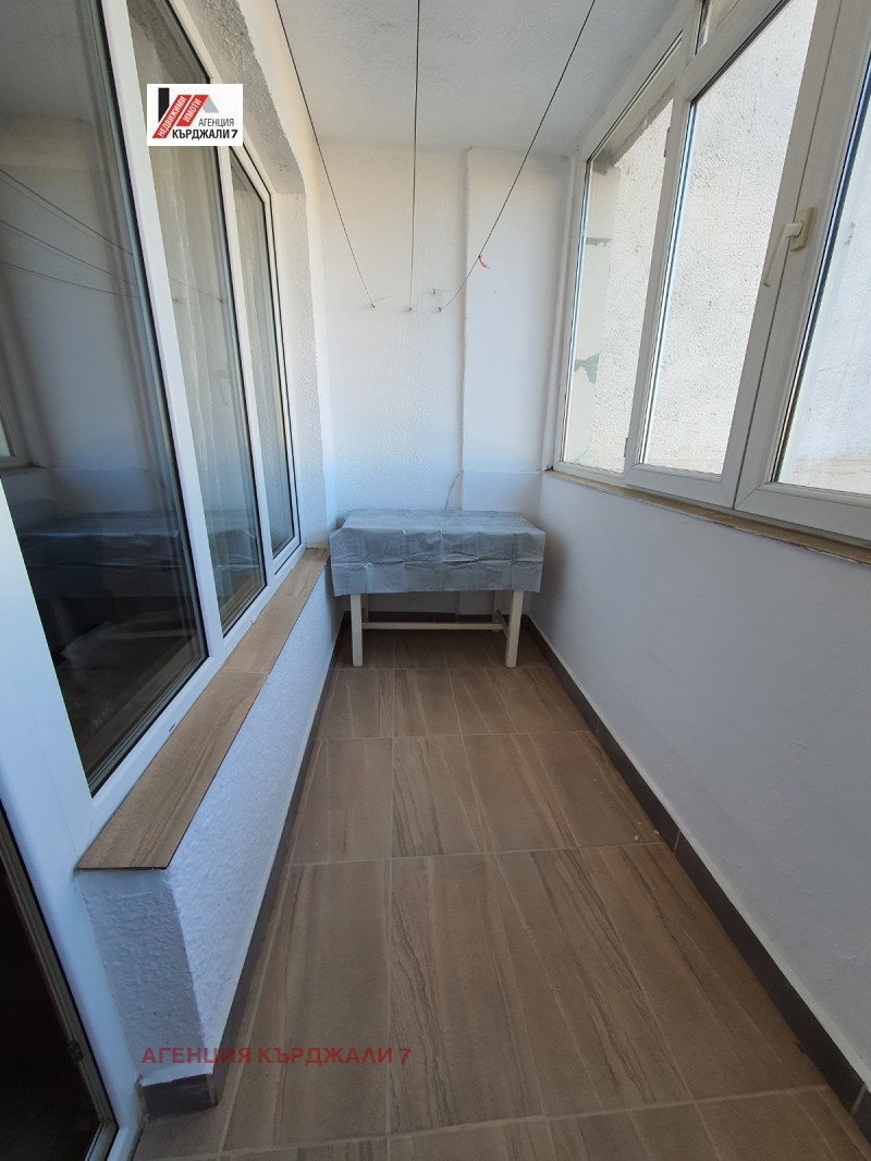 För uthyrning  3 sovrum Kardjali , Vazrojdenci , 87 kvm | 31211892 - bild [10]