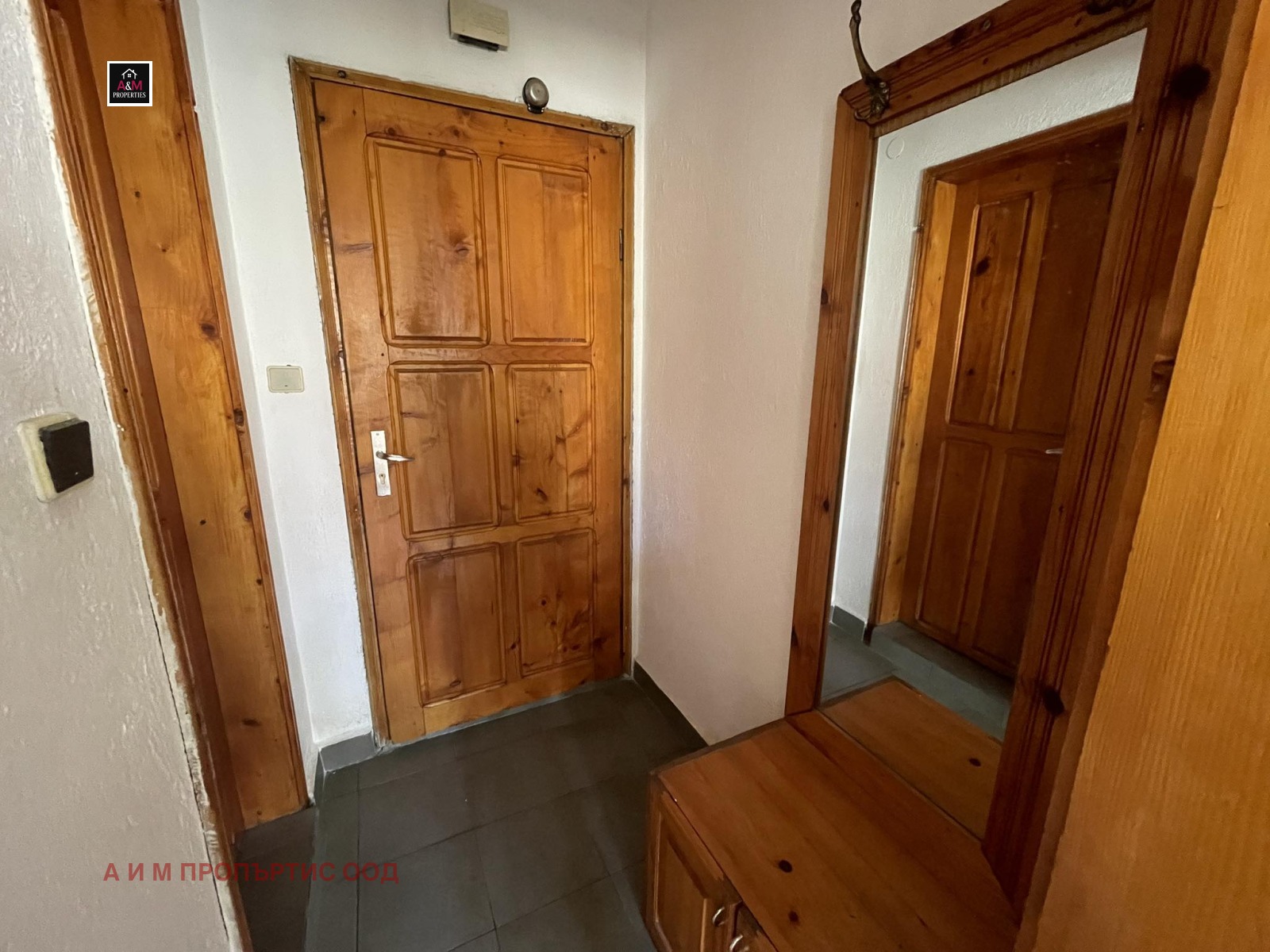 Дава под наем АТЕЛИЕ, ТАВАН, гр. Благоевград, Освобождение, снимка 7 - Апартаменти - 54056090