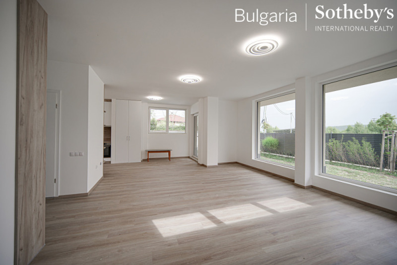 Do wynajęcia  Dom Sofia , Bistrica , 205 mkw | 55547891 - obraz [2]