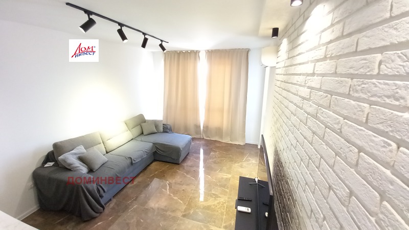 De inchiriat  1 dormitor Plovdiv , Traciia , 70 mp | 62899795